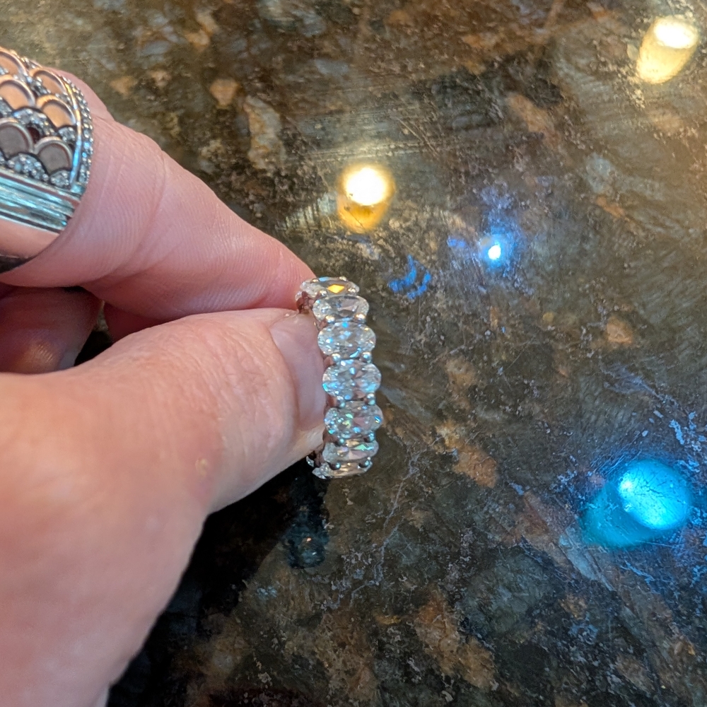 Elegant Silver Women's Ring